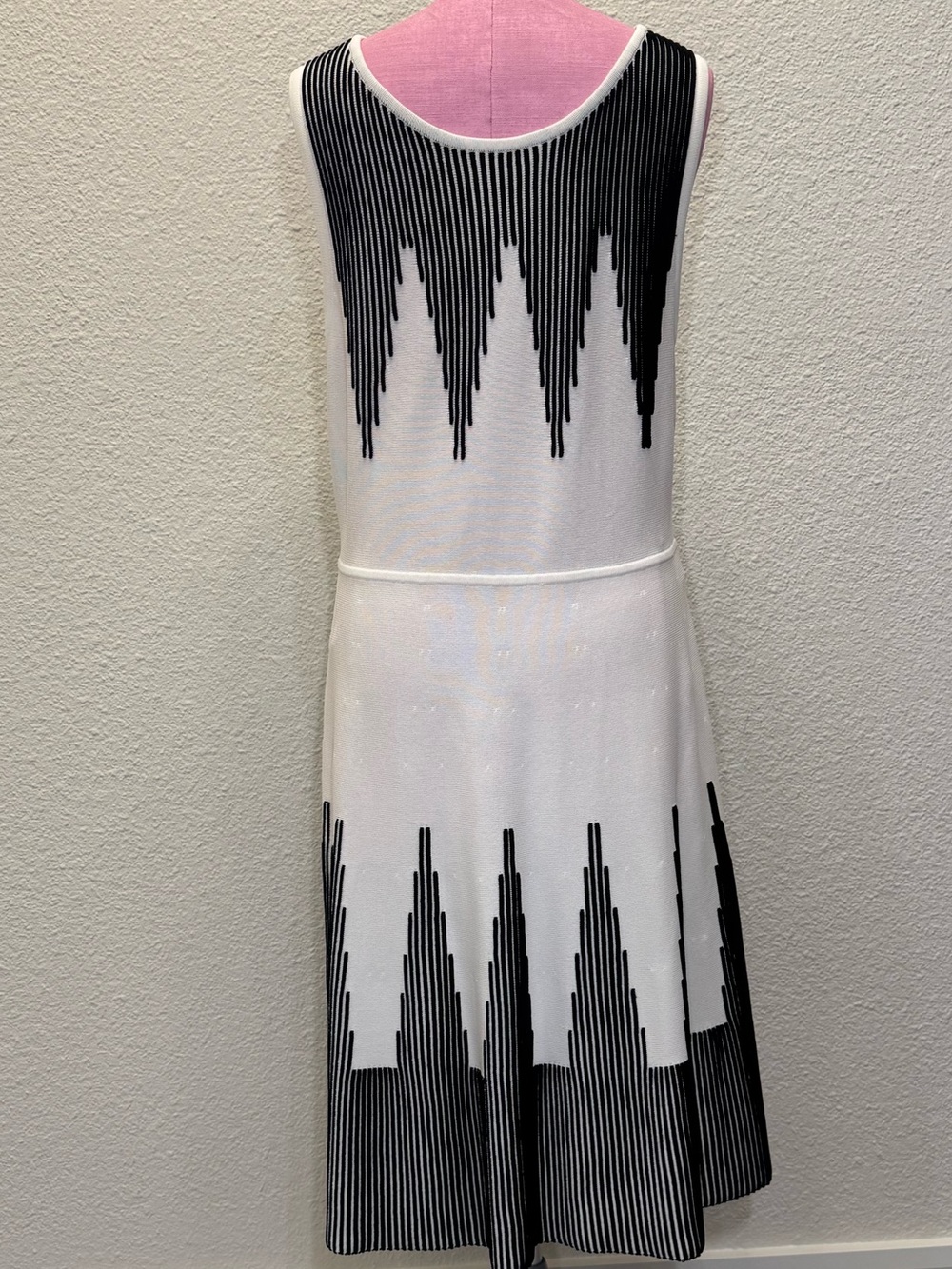 Calvin Klein Graphic Knit Fit & Flare Dress Black White Size L